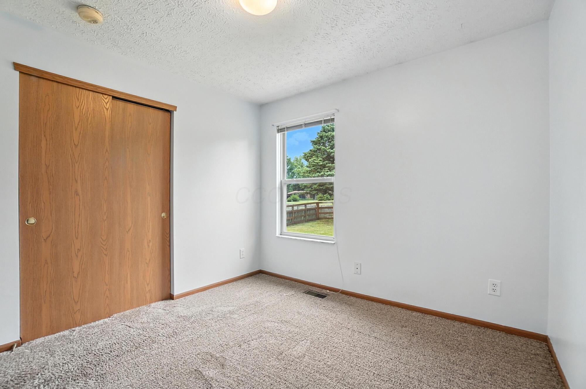 6678 Winbarr Way