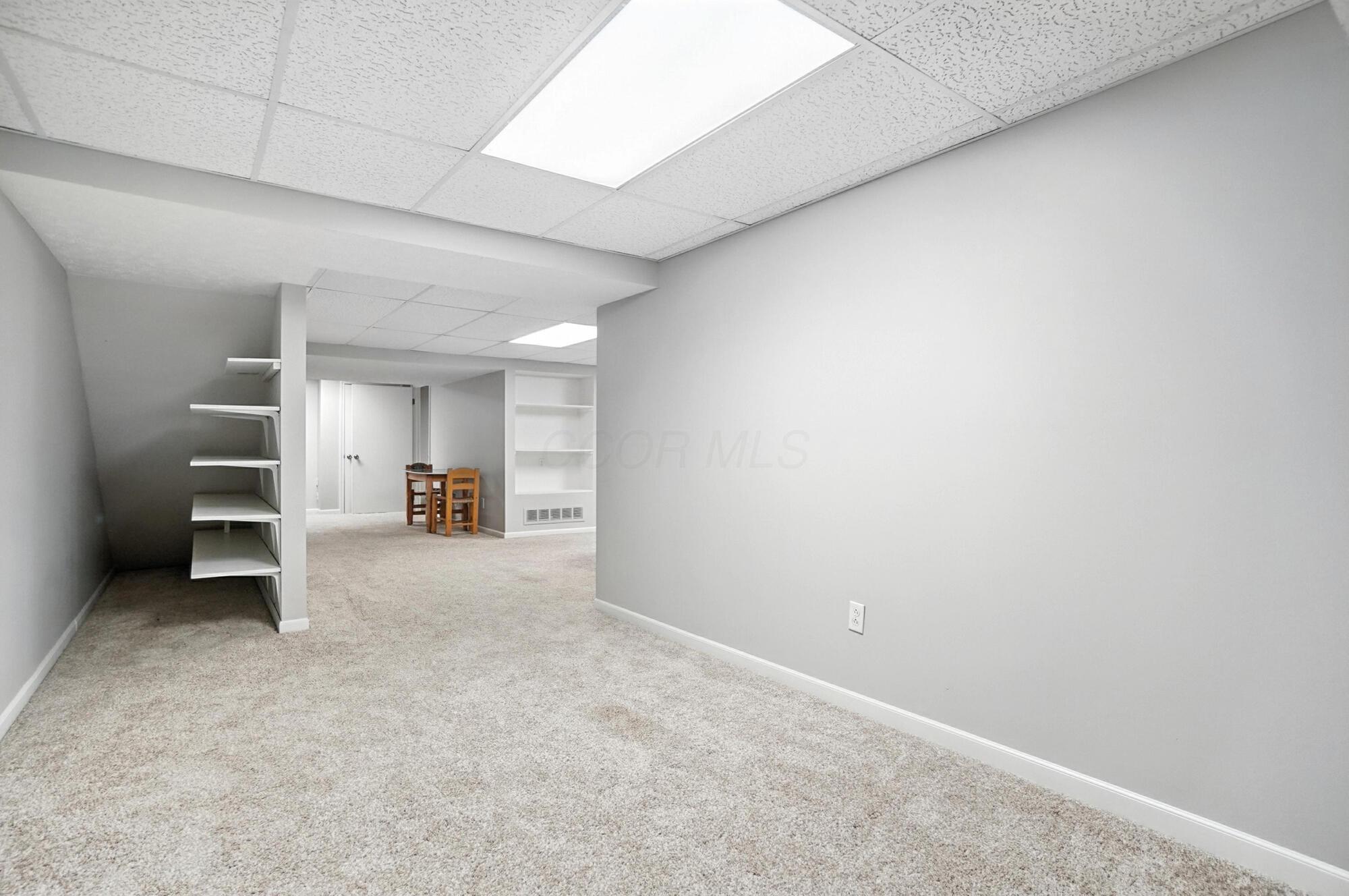 765 Aldengate Drive