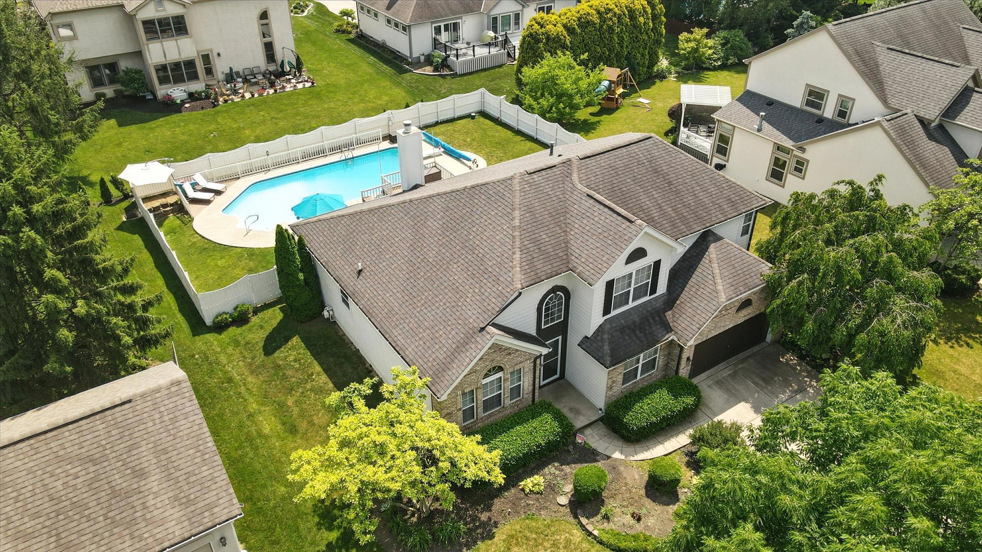 765 Aldengate Drive