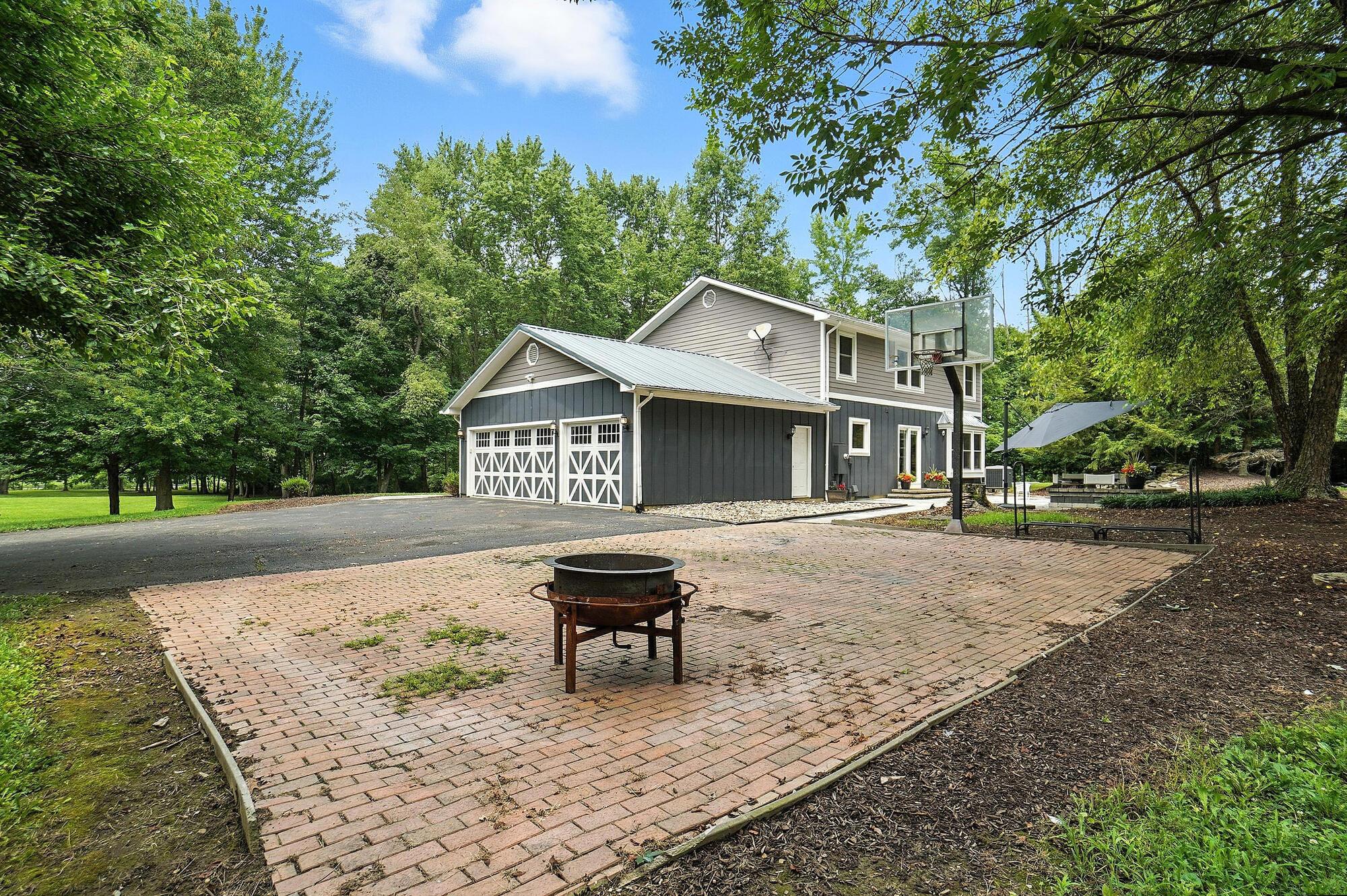 8430 Schleppi Road