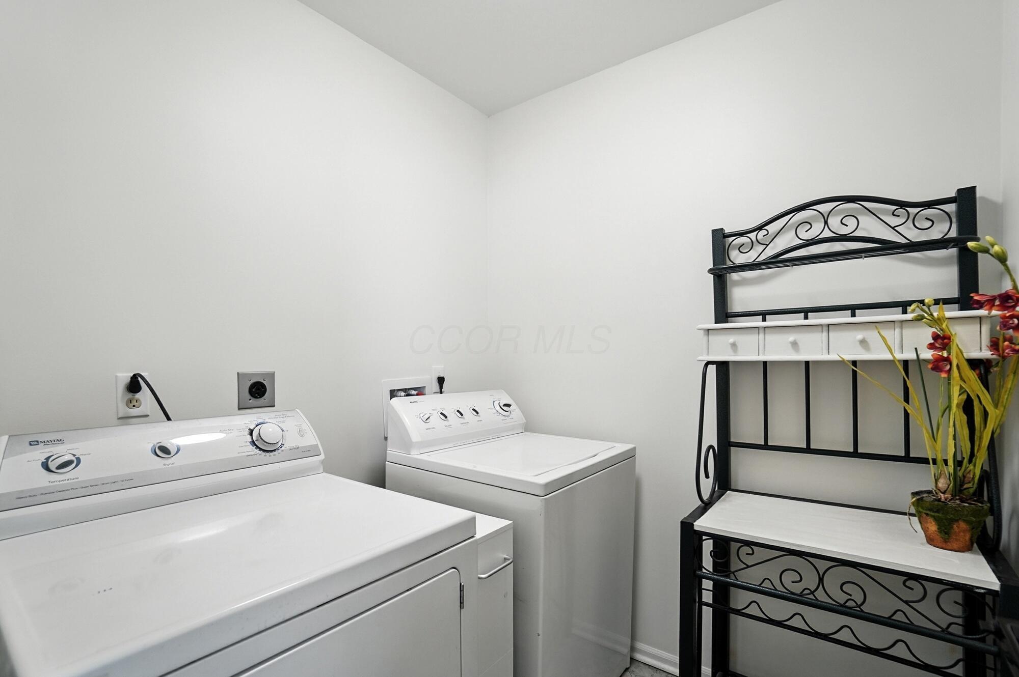 383 Belle Haven Parkway