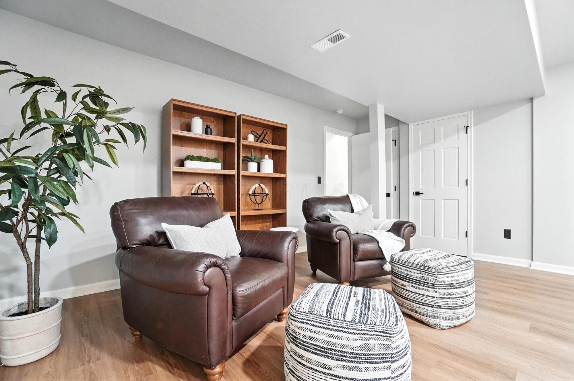 383 Belle Haven Parkway