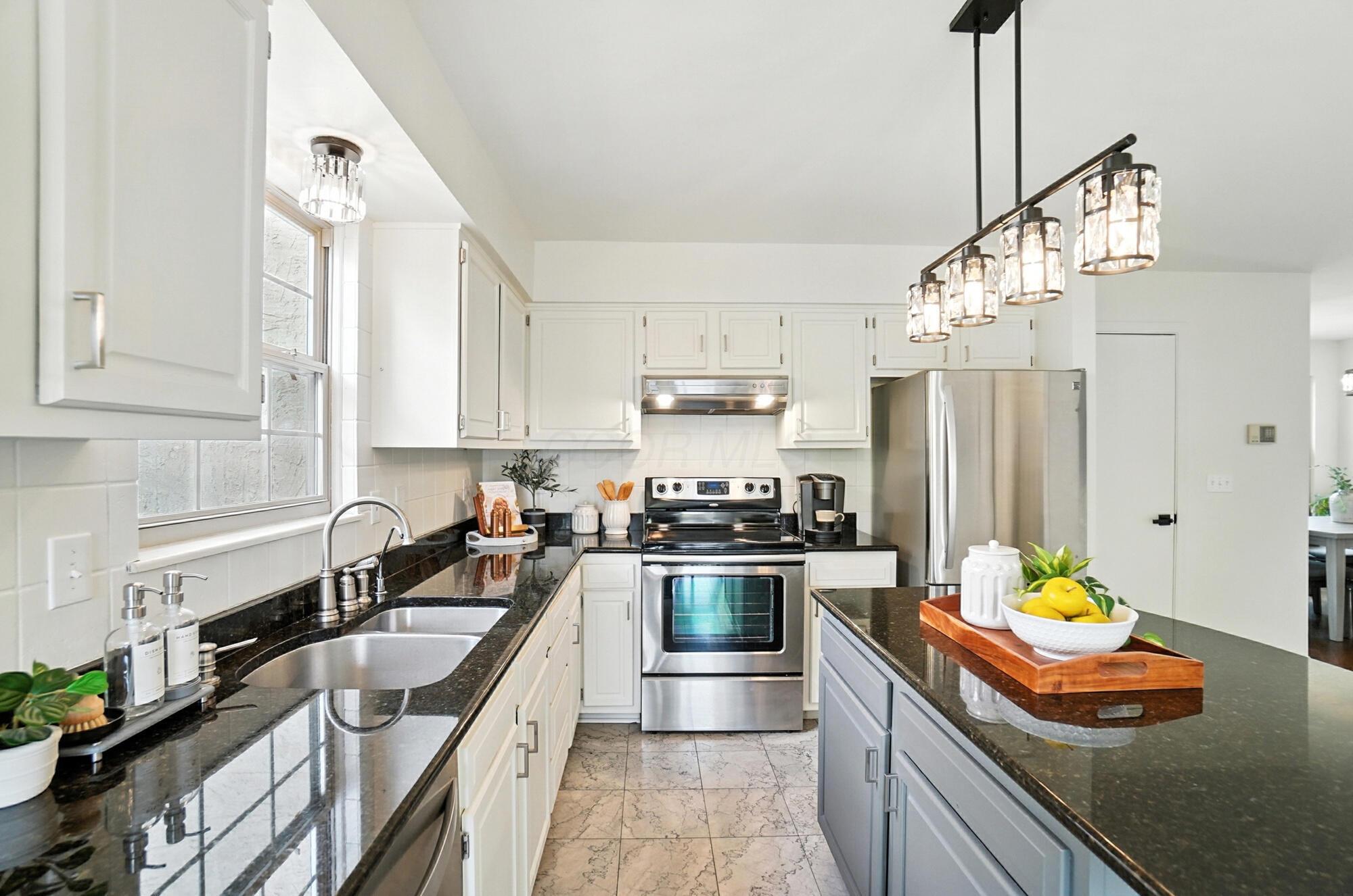 383 Belle Haven Parkway