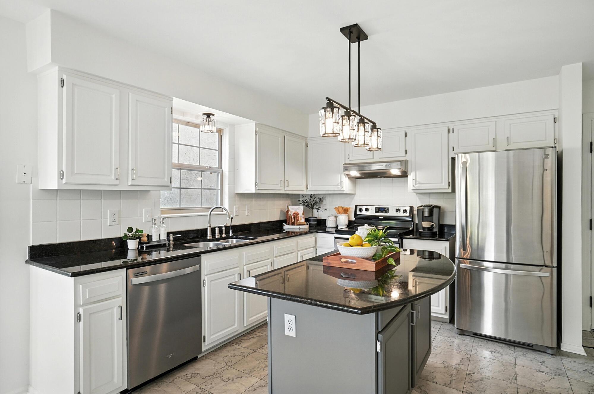 383 Belle Haven Parkway