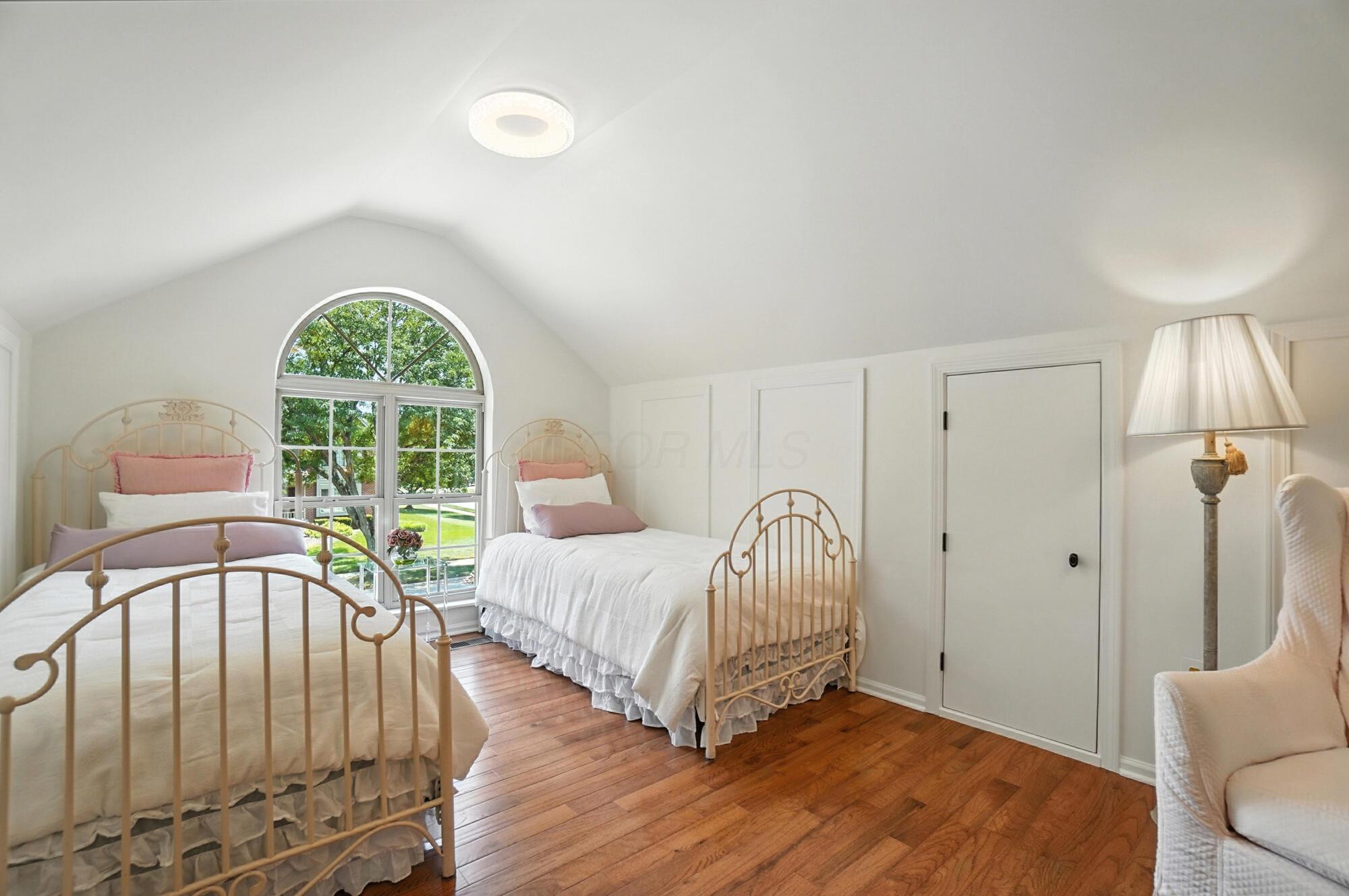 383 Belle Haven Parkway