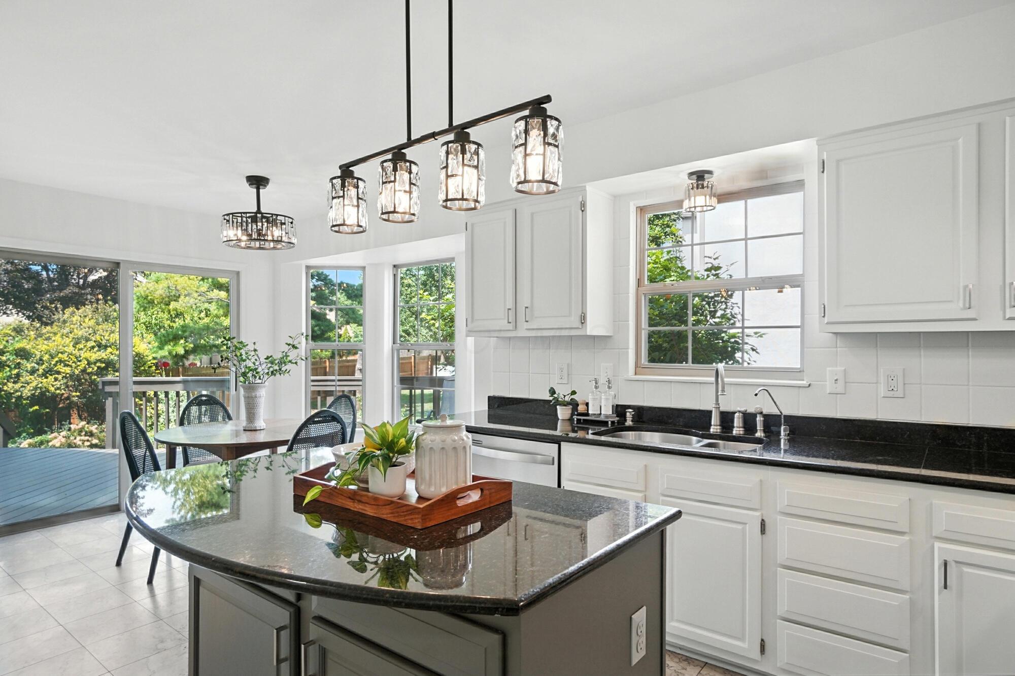 383 Belle Haven Parkway