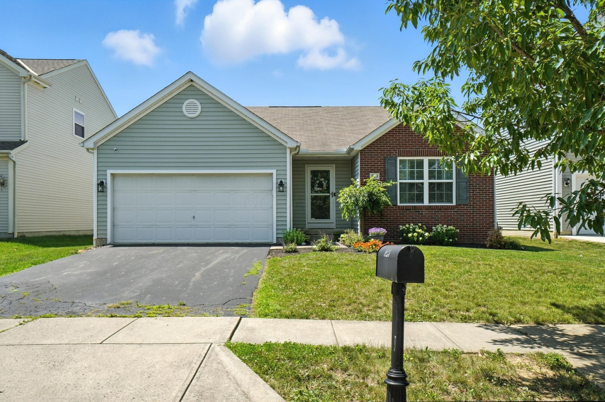 823 Bent Oak Drive