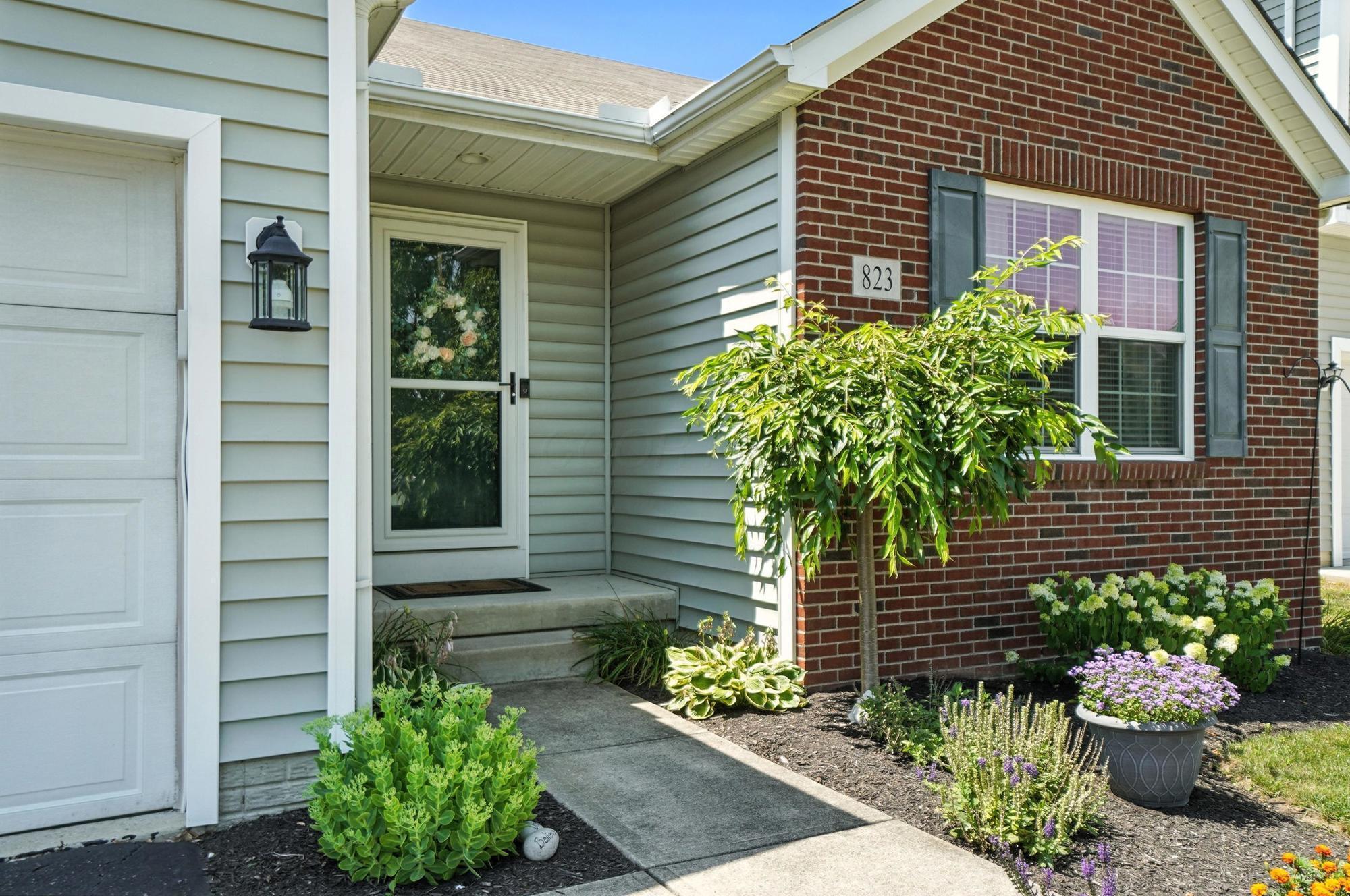 823 Bent Oak Drive