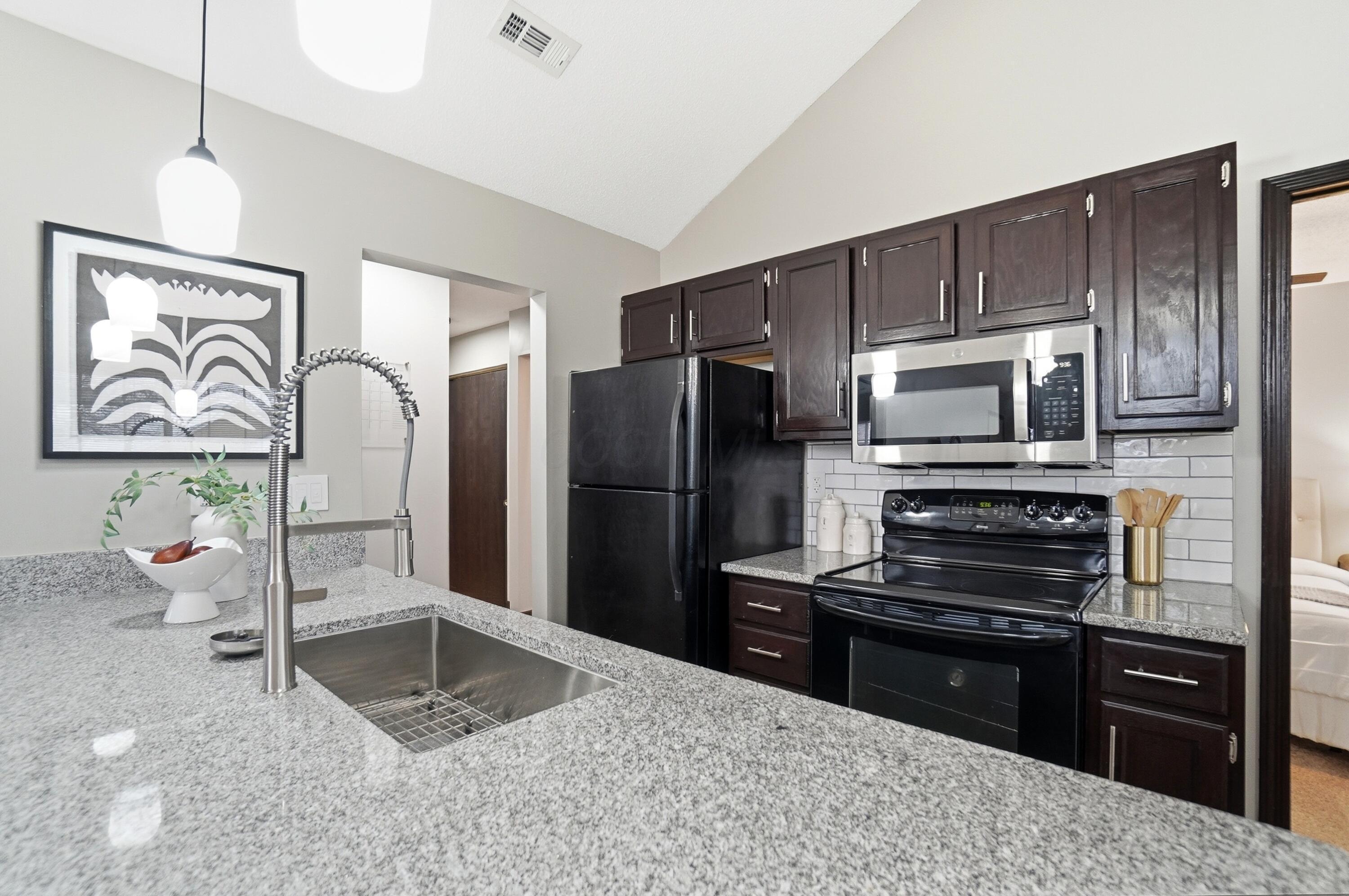 5390 Pond View Drive