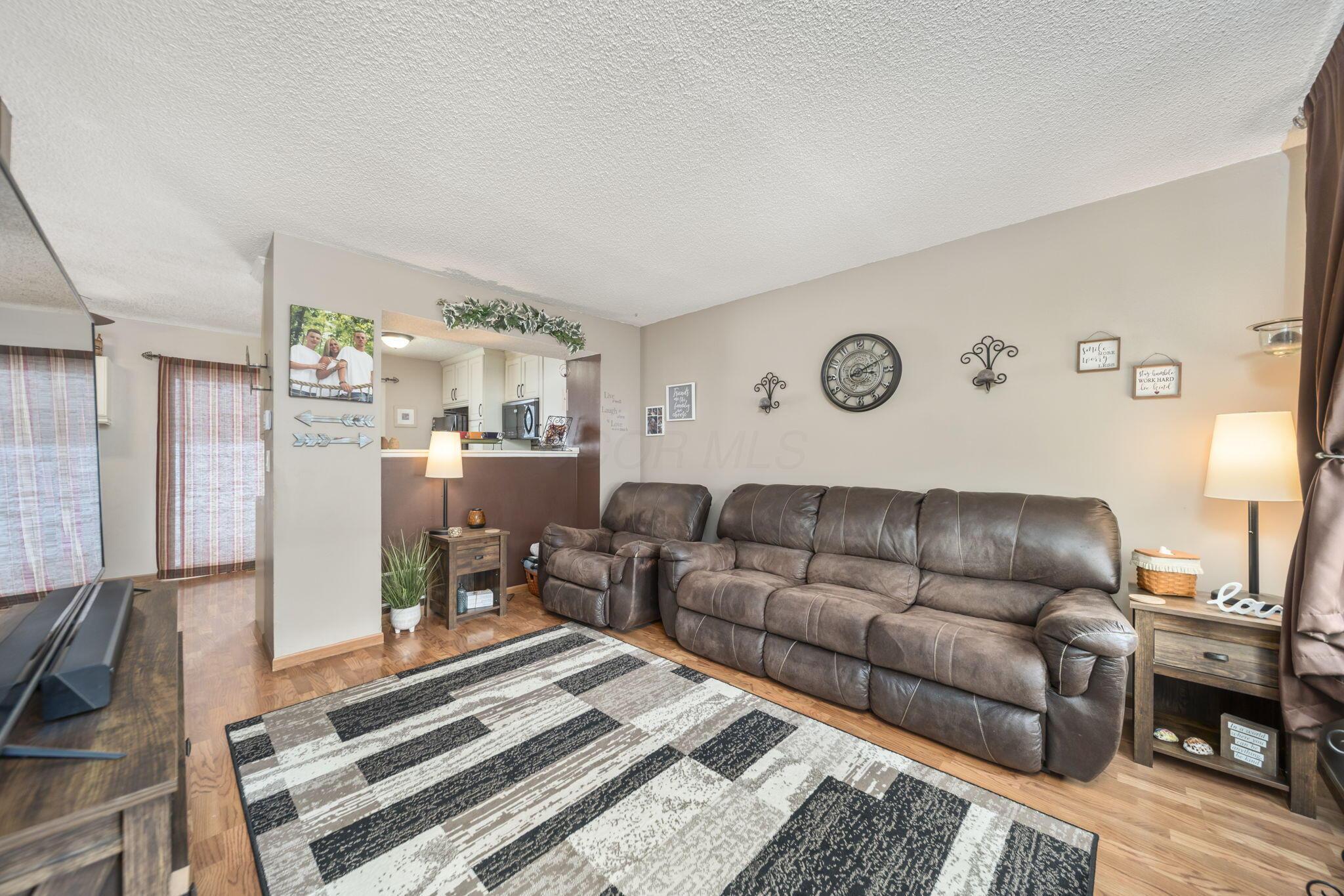 7712 Barkwood Drive, 3B