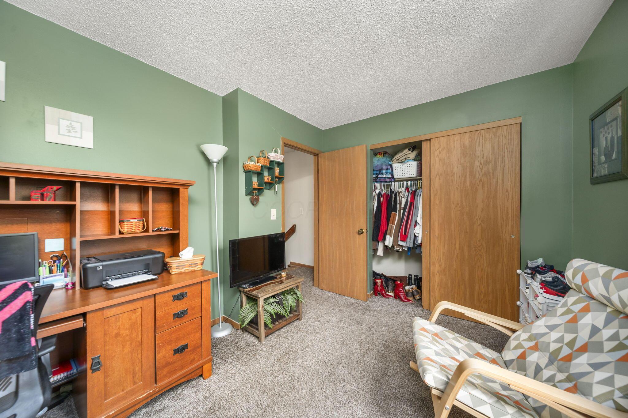 7712 Barkwood Drive, 3B