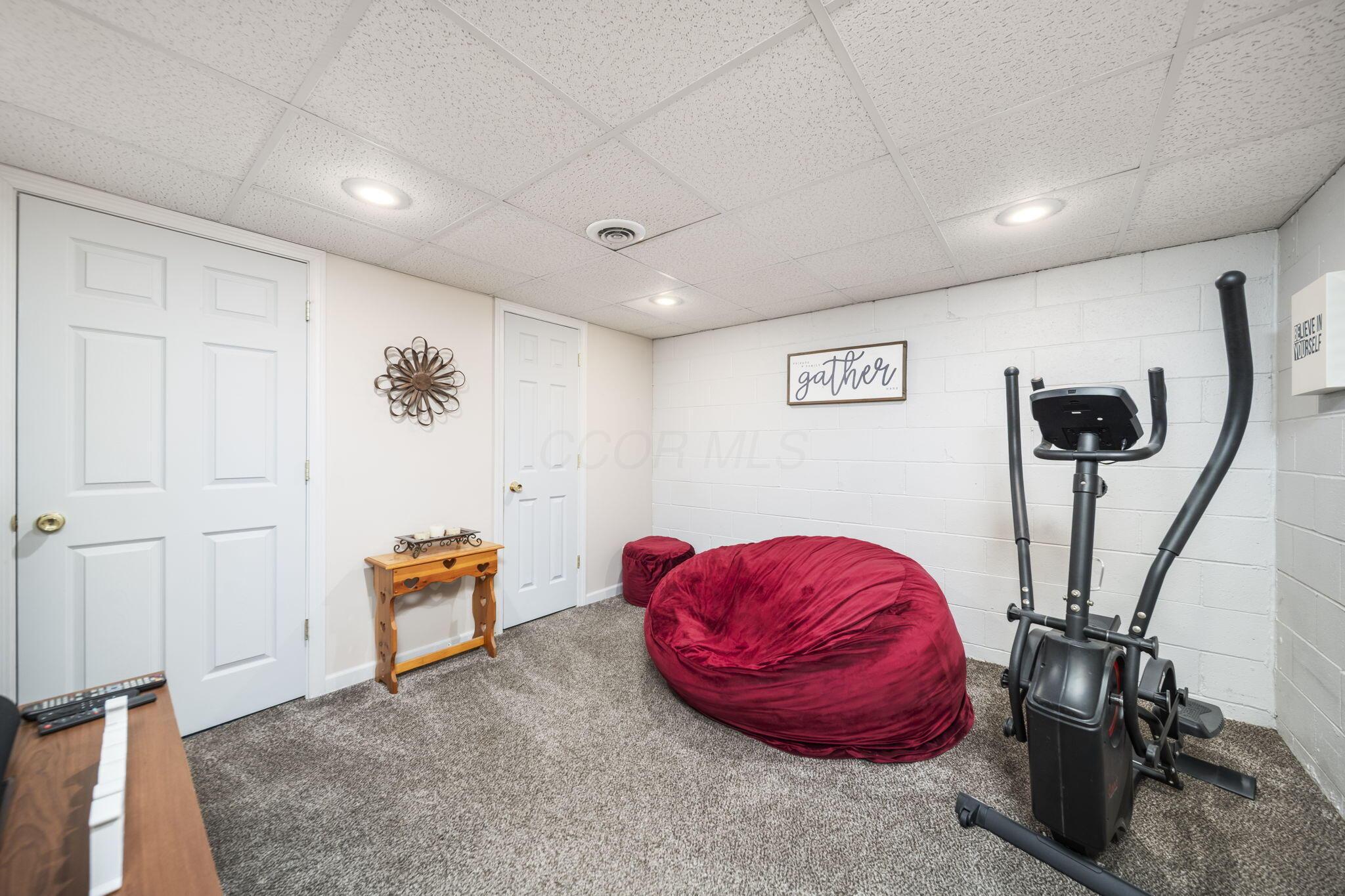 7712 Barkwood Drive, 3B