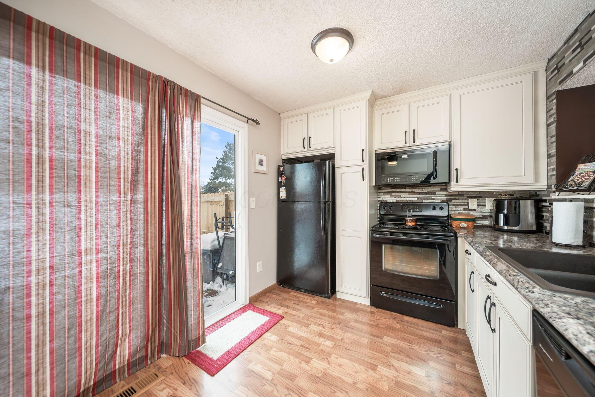 7712 Barkwood Drive, 3B