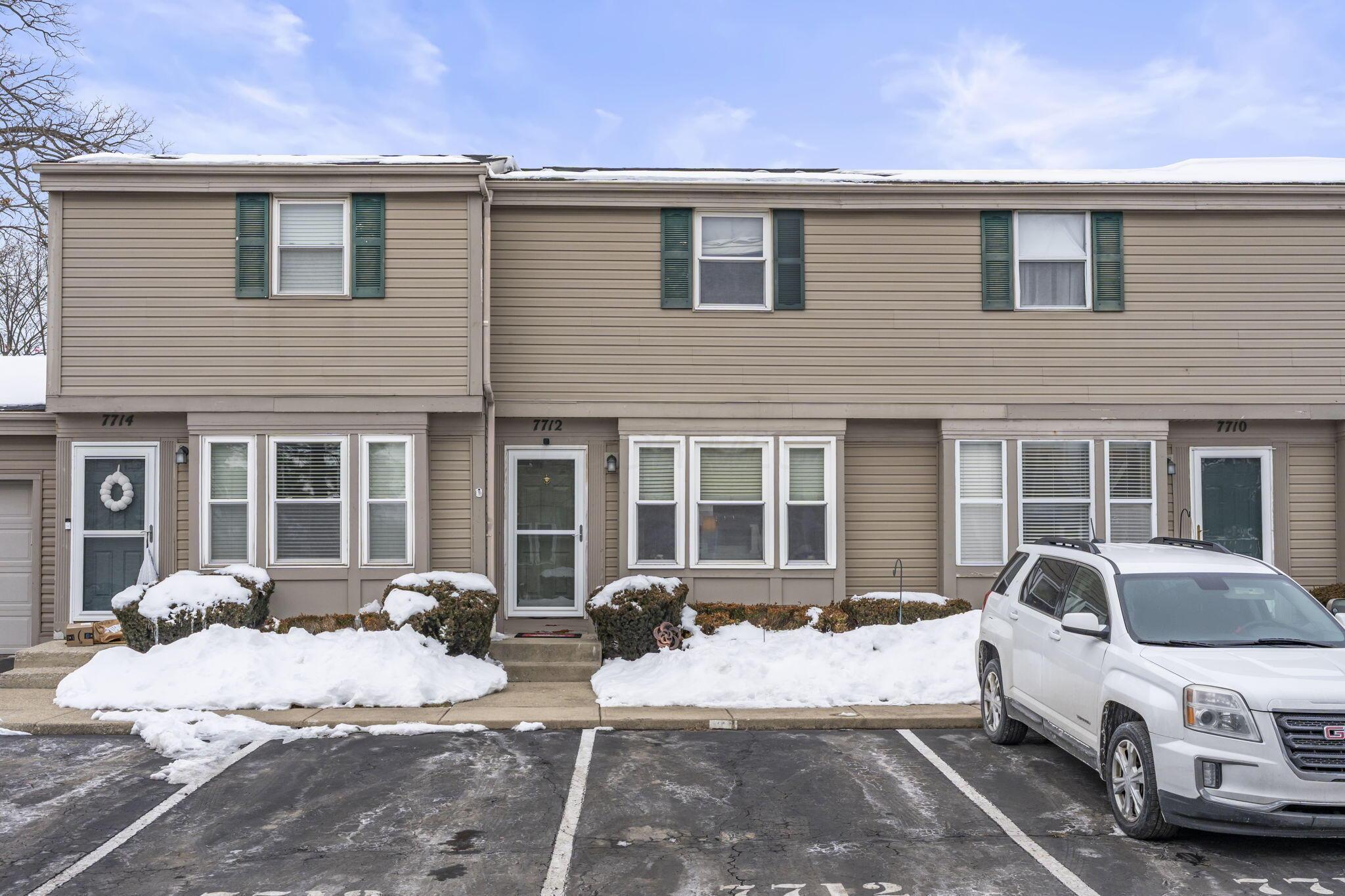 7712 Barkwood Drive, 3B