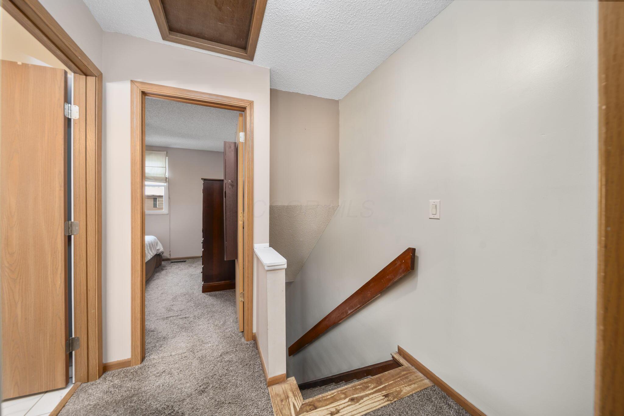 7712 Barkwood Drive, 3B