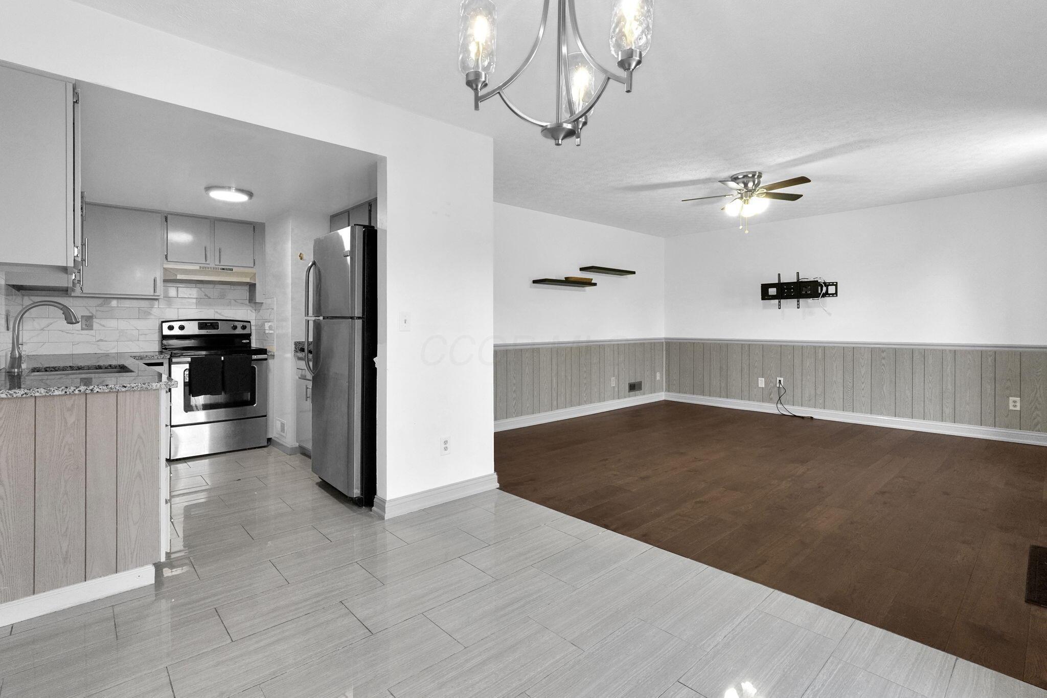 1330 Yorkland Road, B