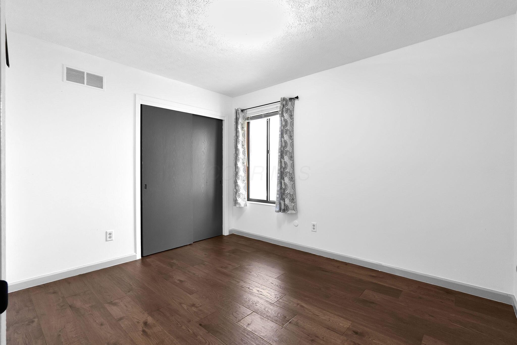 1330 Yorkland Road, B