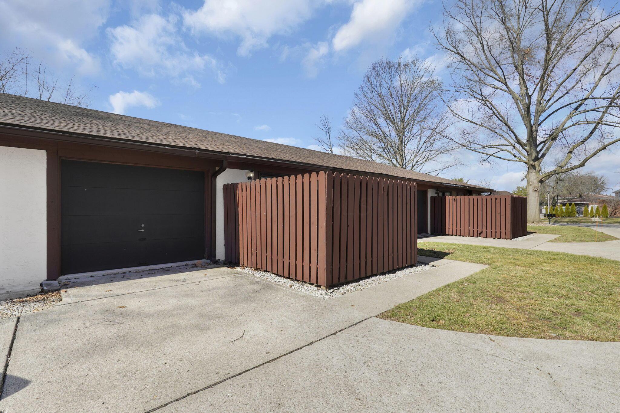 1330 Yorkland Road, B