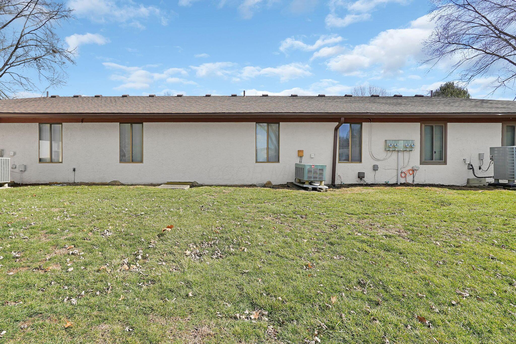 1330 Yorkland Road, B