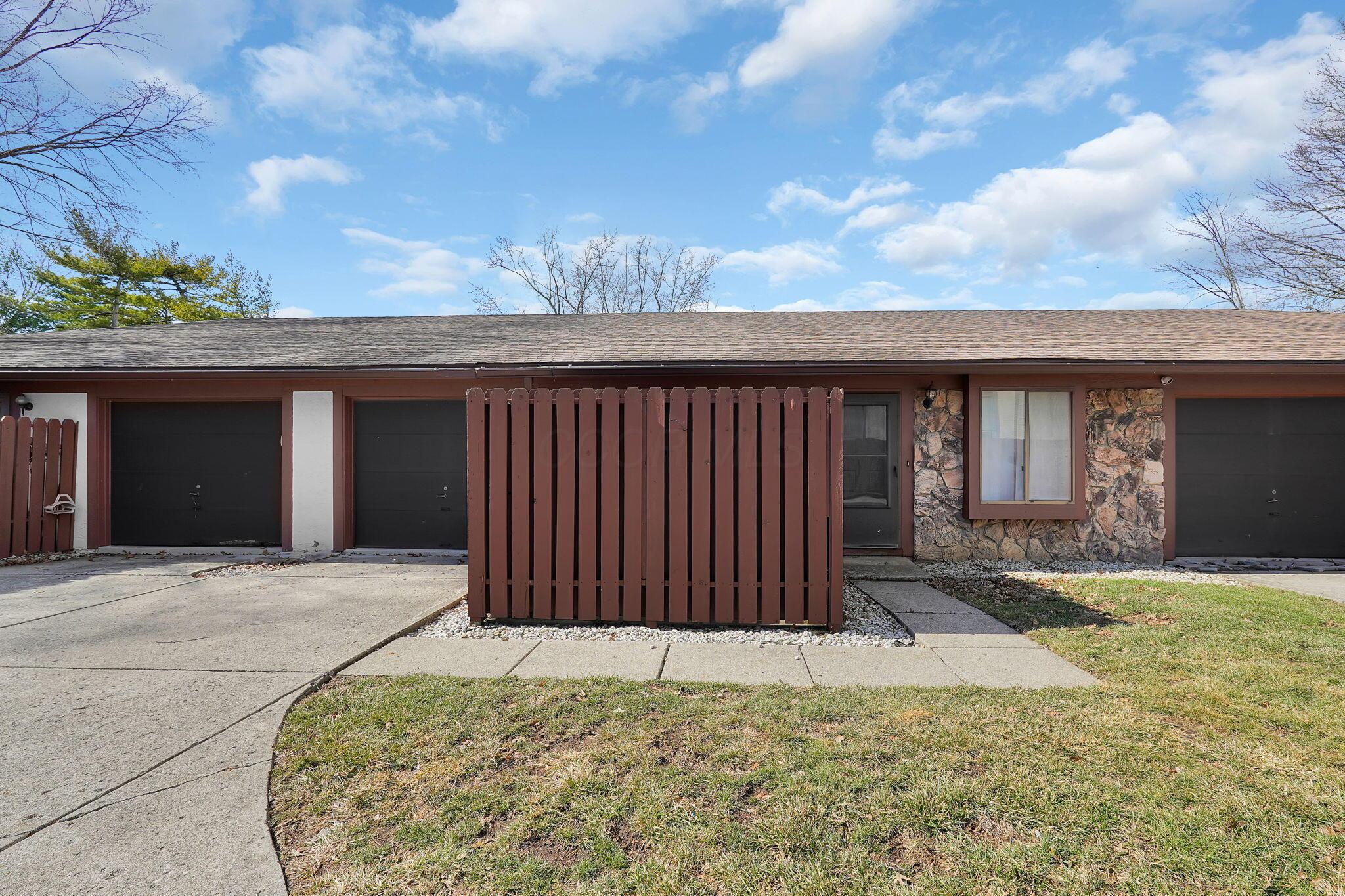 1330 Yorkland Road, B