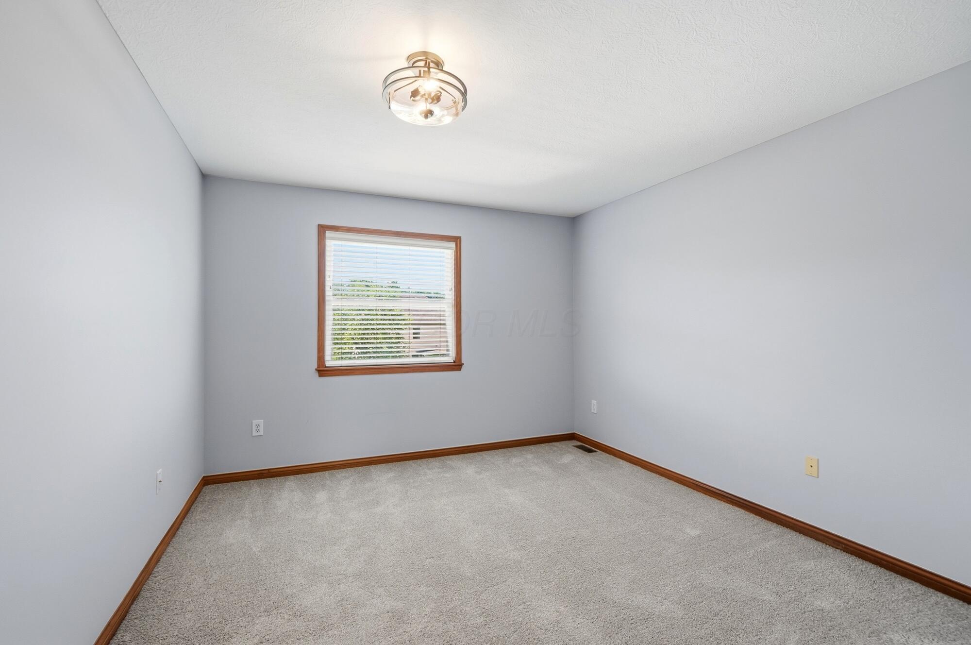 3214 Sunglow Drive