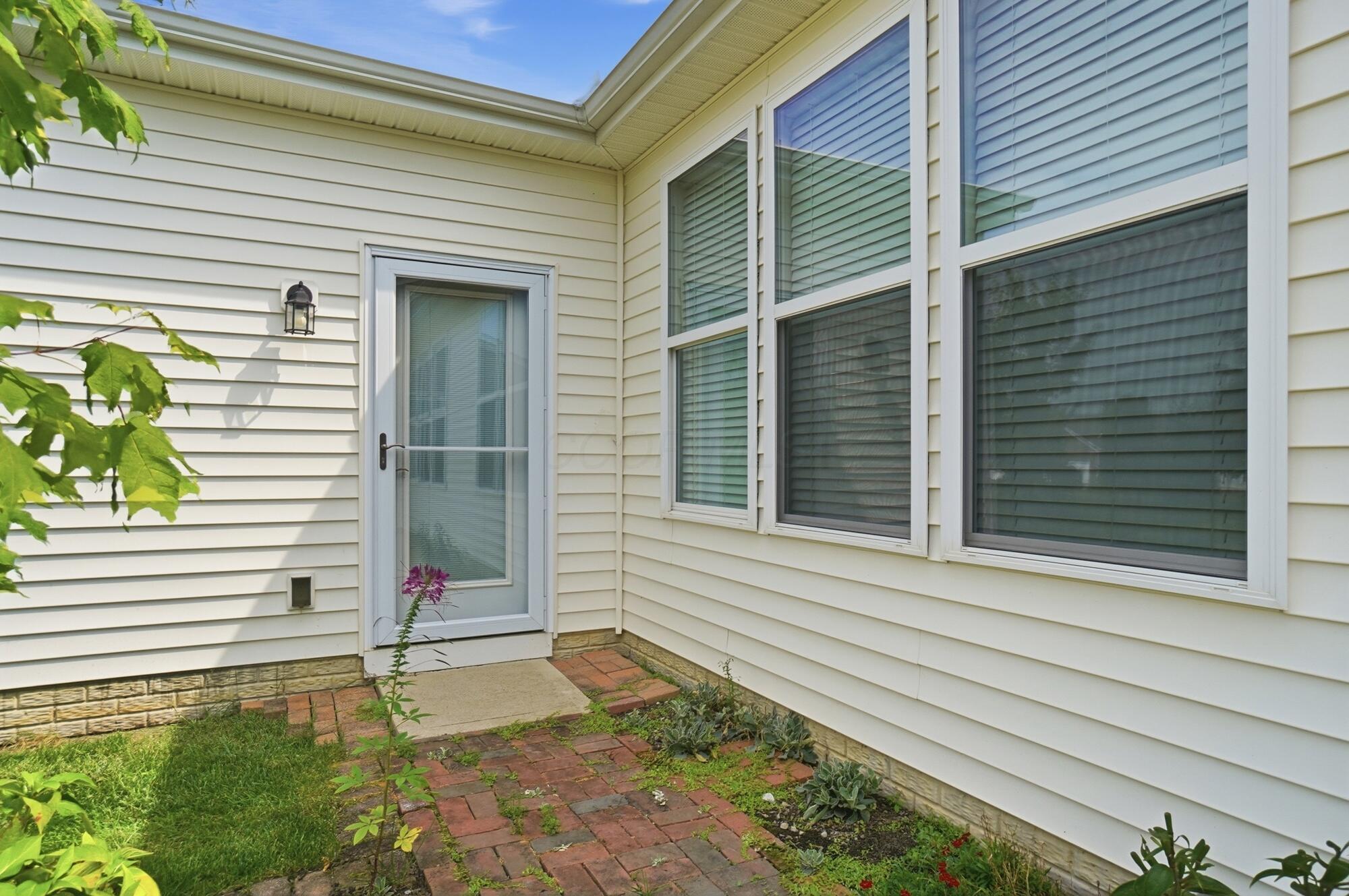 2057 Common Bent Drive