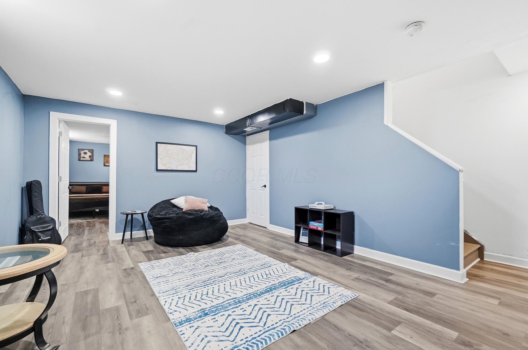 283 Sandburg Drive