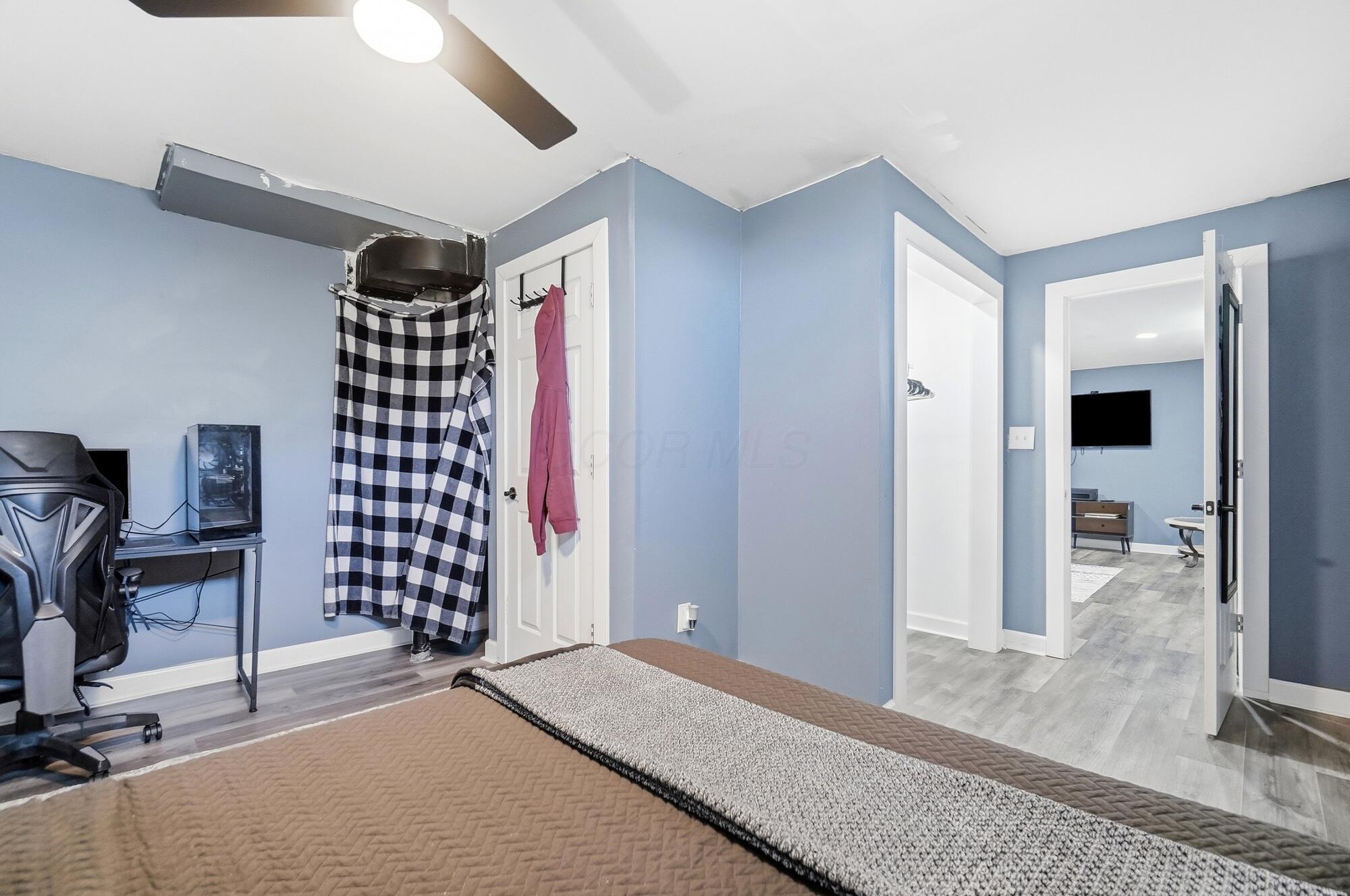 283 Sandburg Drive