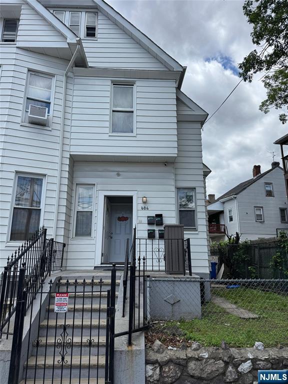 682-684 18th Street