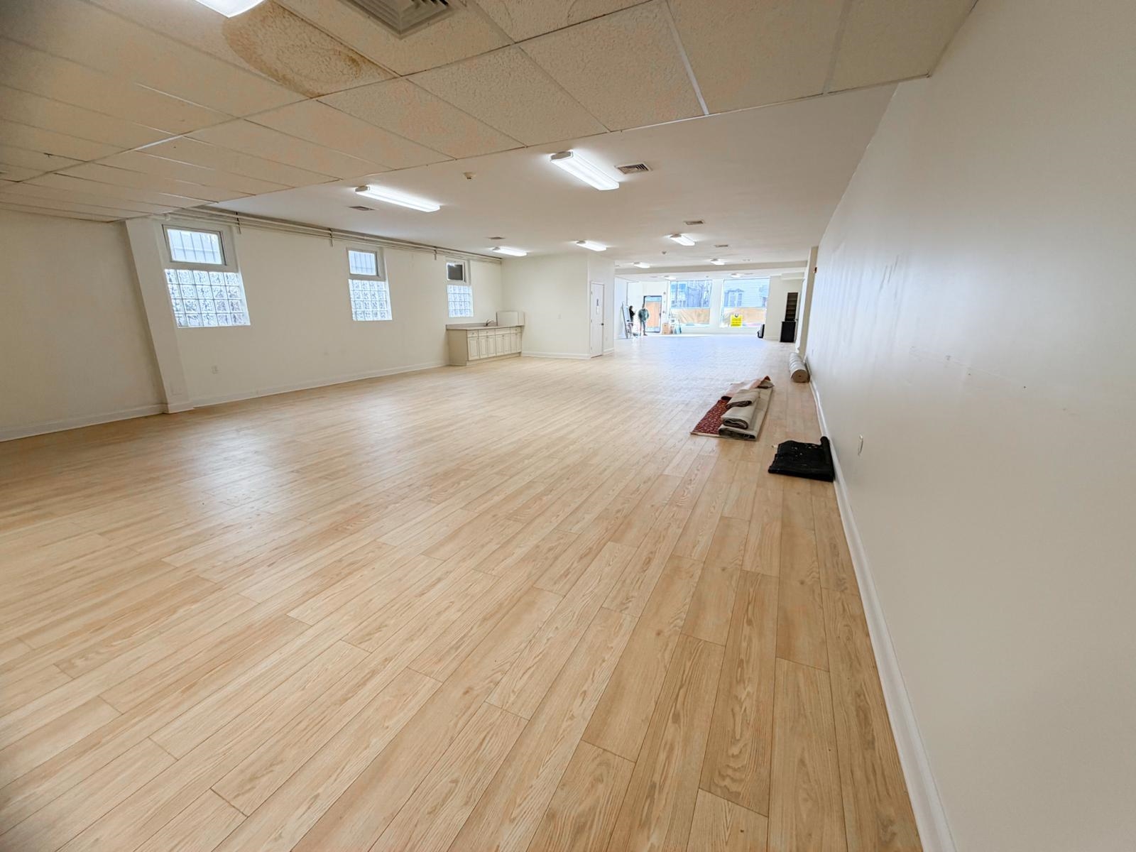 6029 HUDSON AVE Unit: 1