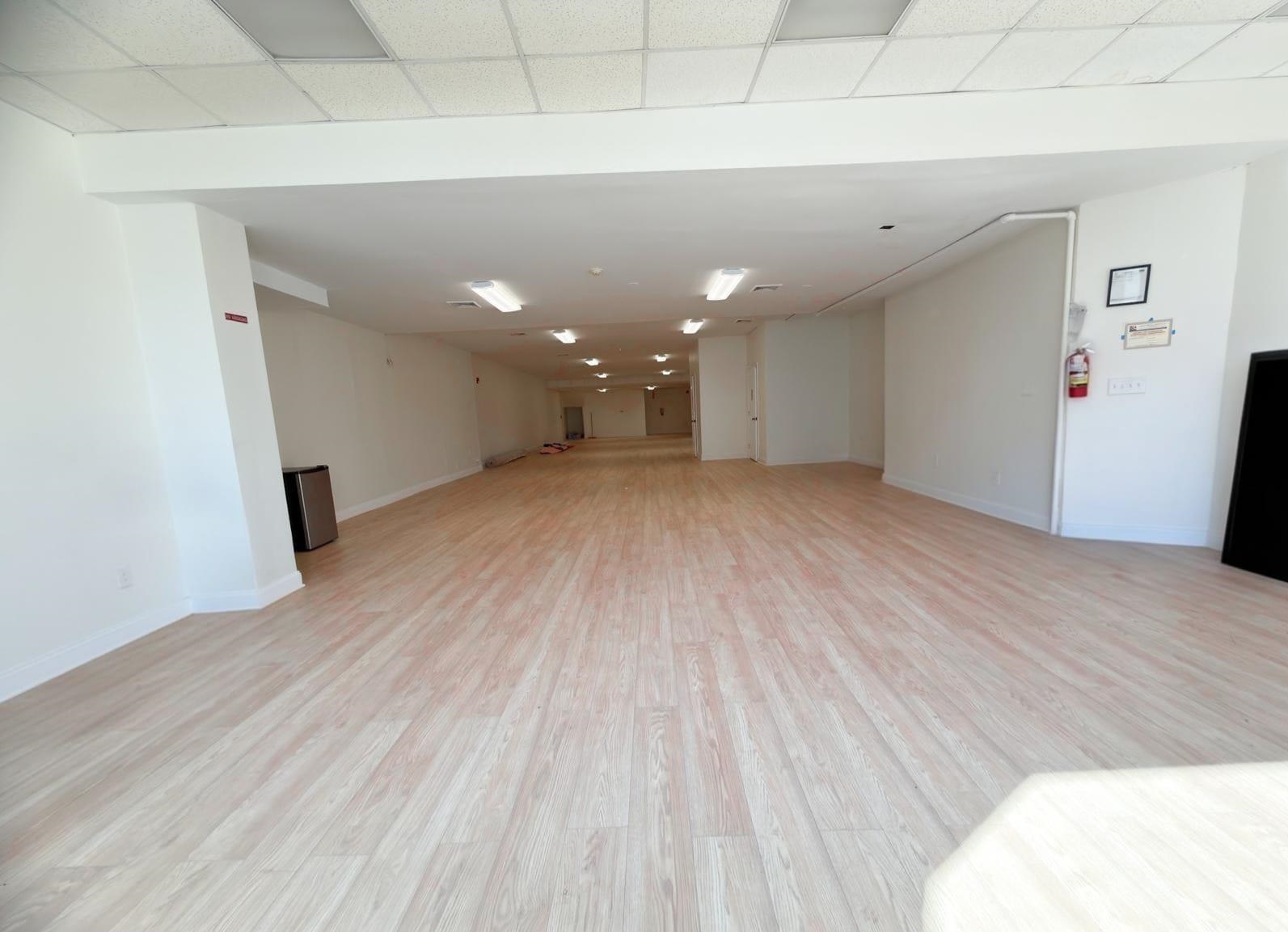 6029 HUDSON AVE Unit: 1