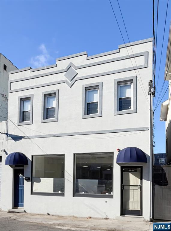 6029 Hudson Avenue