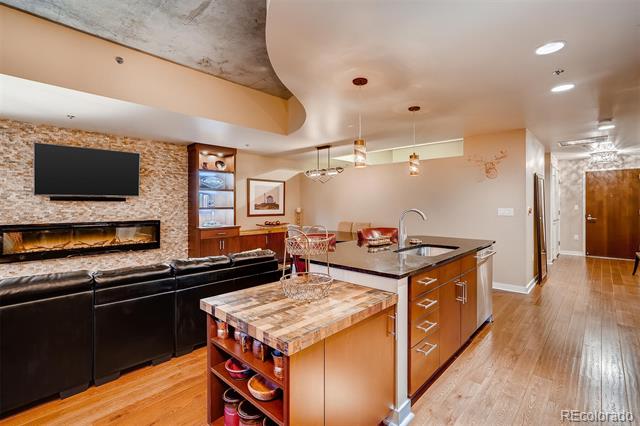 891 14th Street Unit: 3010