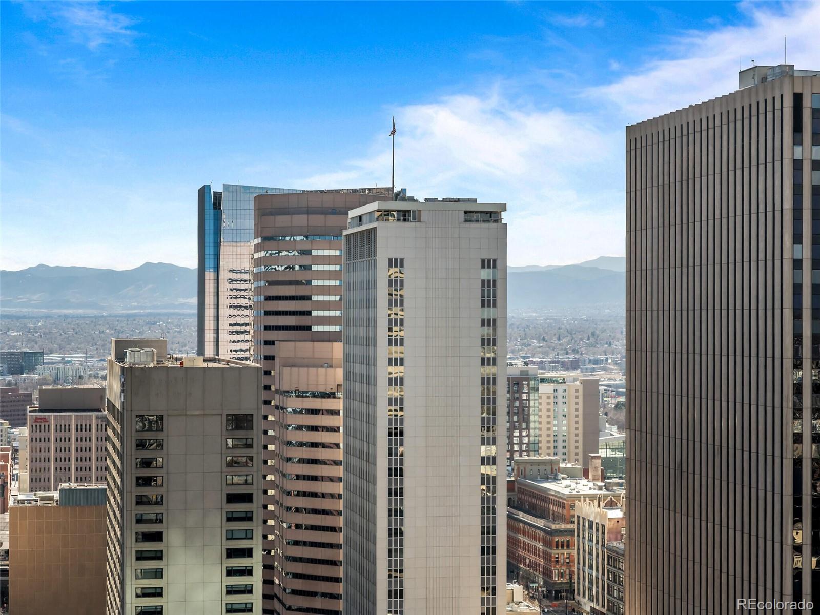 2001 Lincoln Street Unit: 2724