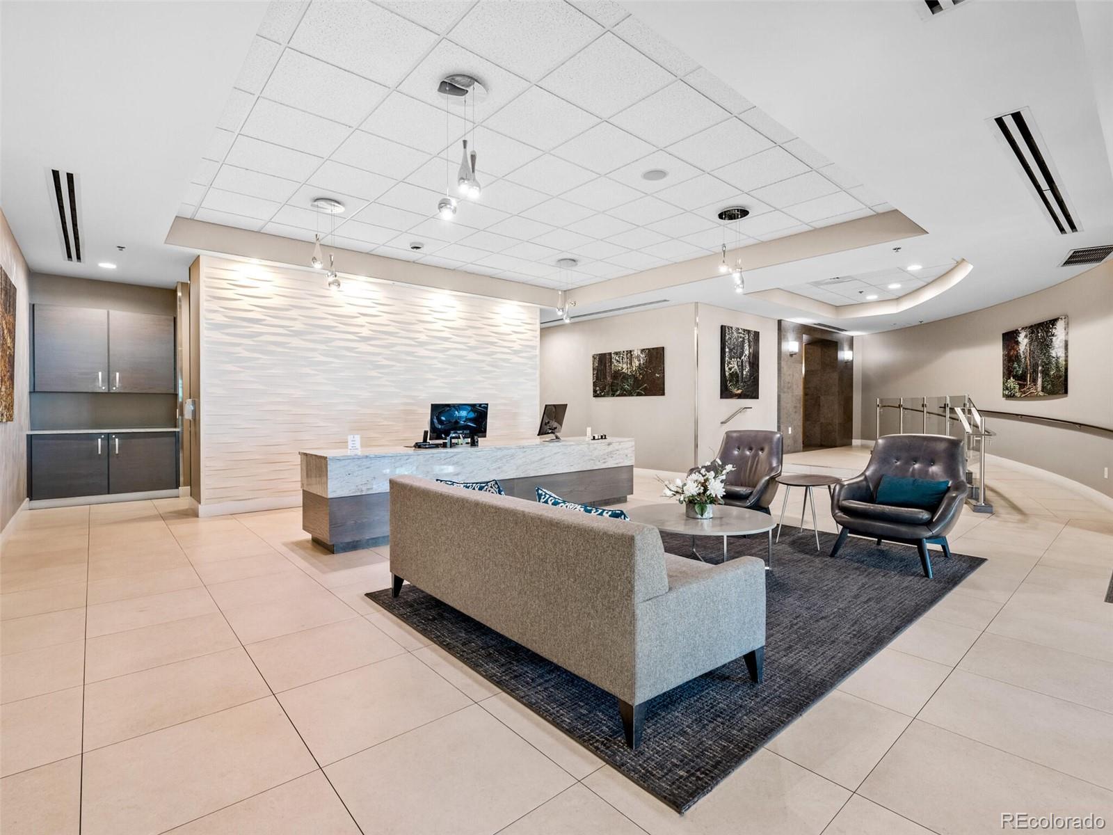 2001 Lincoln Street Unit: 2724