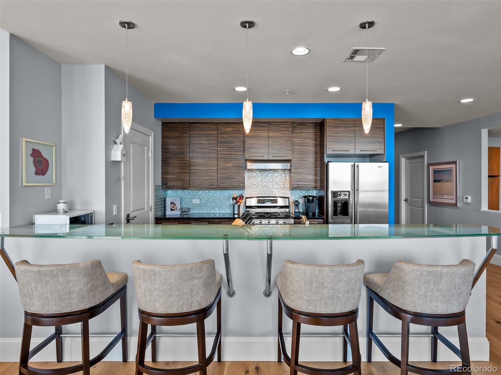 2001 Lincoln Street Unit: 2724