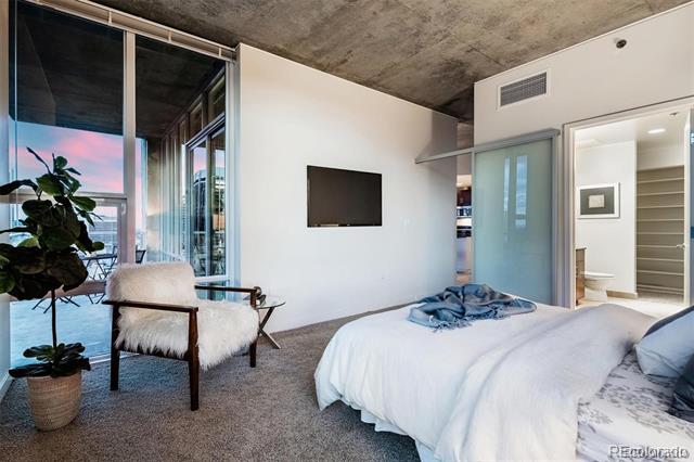 891 14th Street Unit: 2008-L