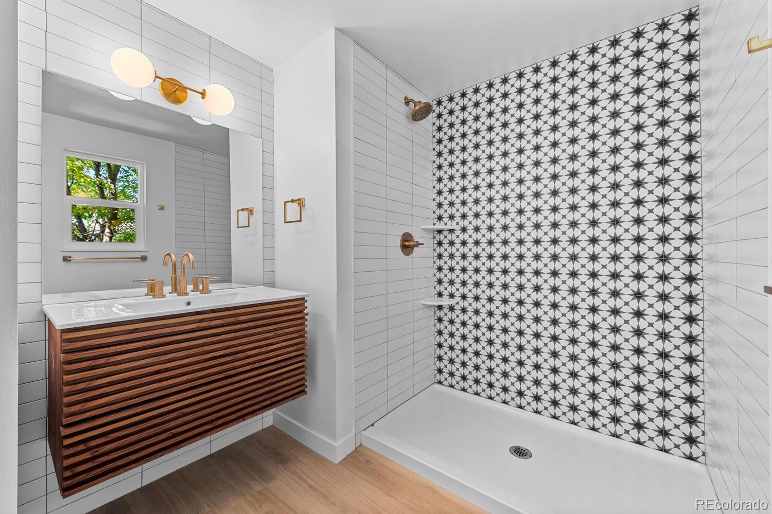 1200 S Monaco Street Parkway Unit: 27