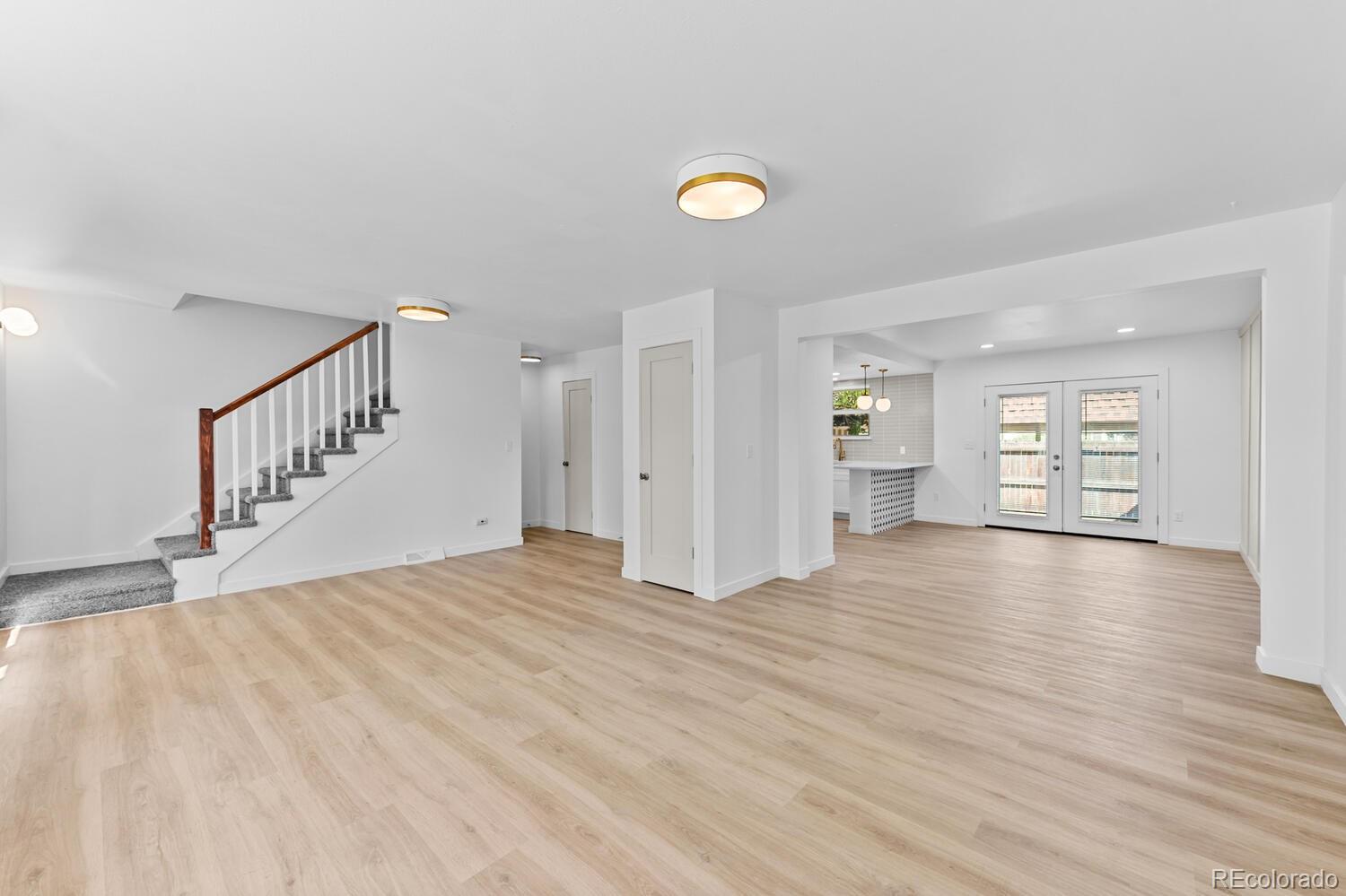 1200 S Monaco Street Parkway Unit: 27