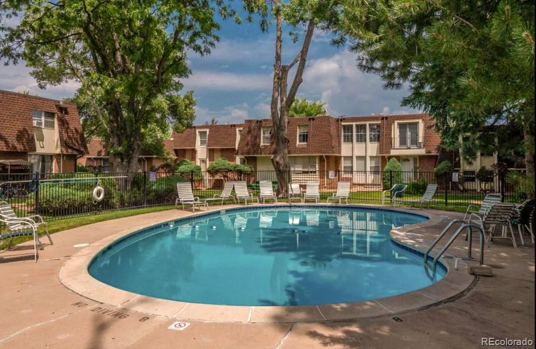 1200 S Monaco Street Parkway Unit: 27