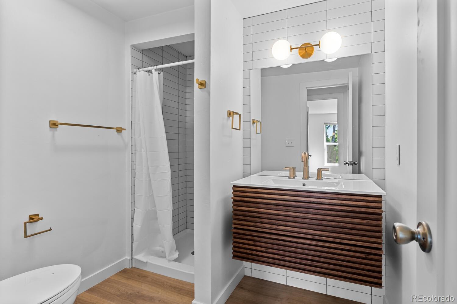 1200 S Monaco Street Parkway Unit: 27
