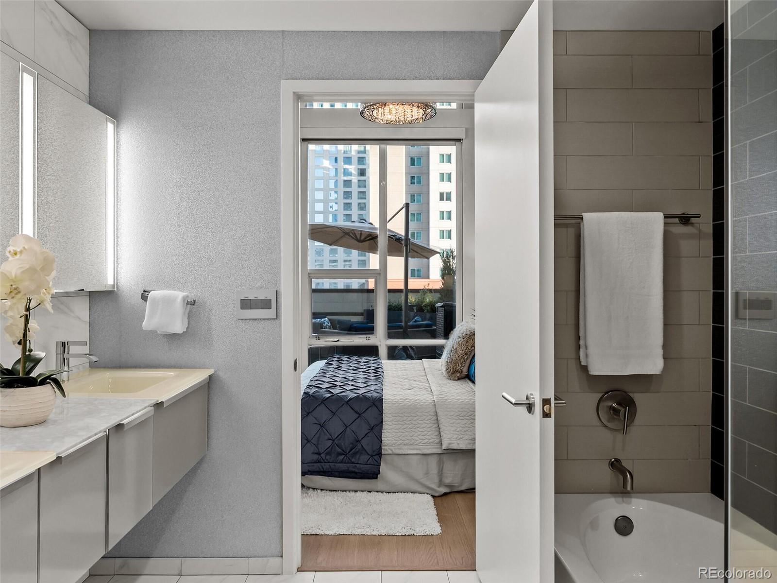 891 14th Street Unit: 909