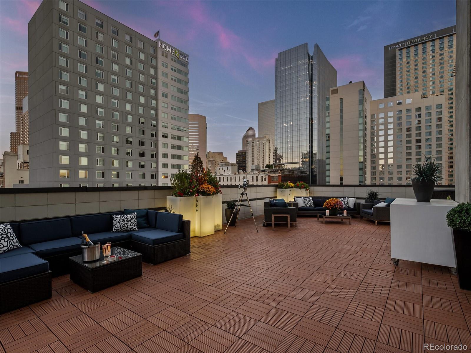 891 14th Street Unit: 909