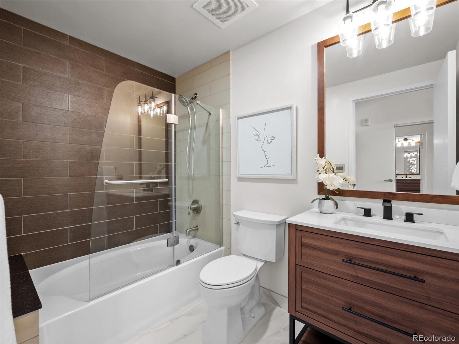 891 14th Street Unit: 909