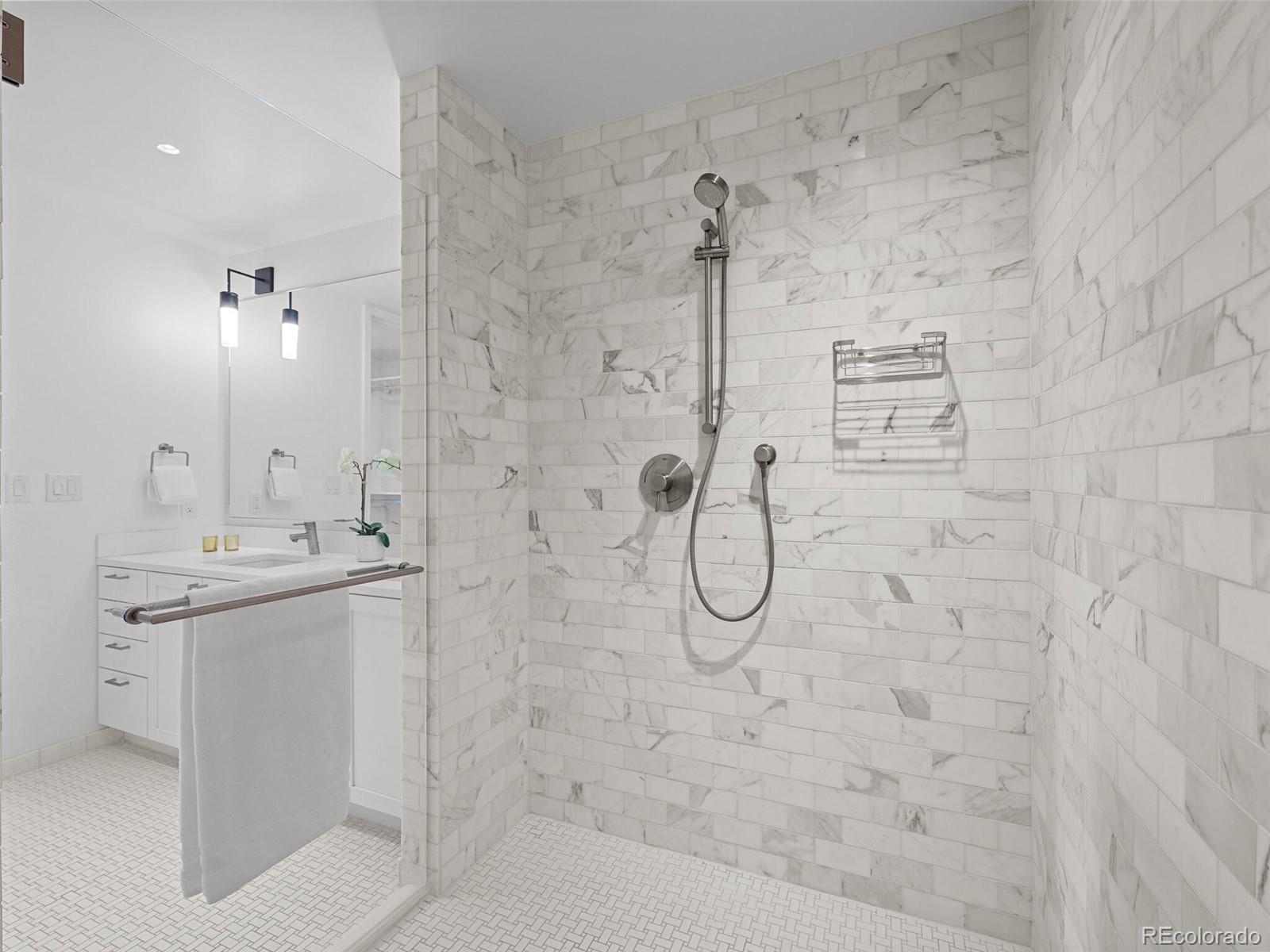 1750 Wewatta Street Unit: 1501