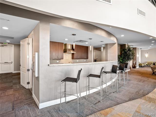 2001 Lincoln Street Unit: 920