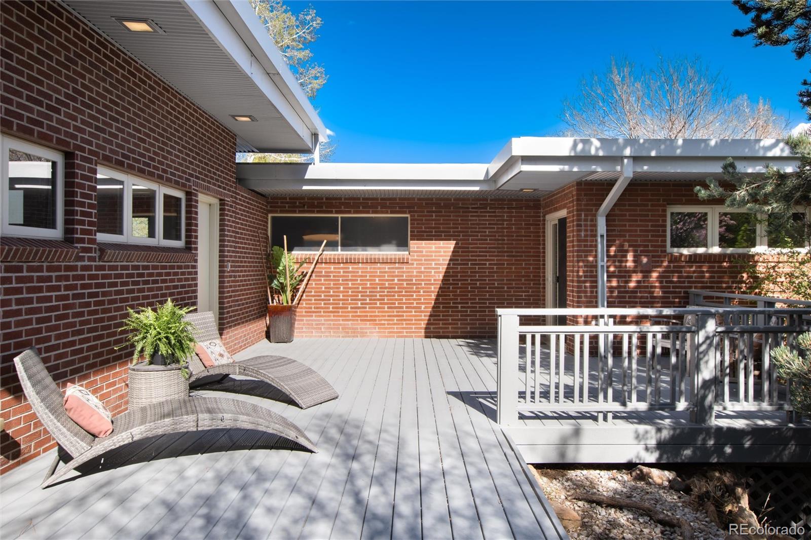 7000 Highland Drive
