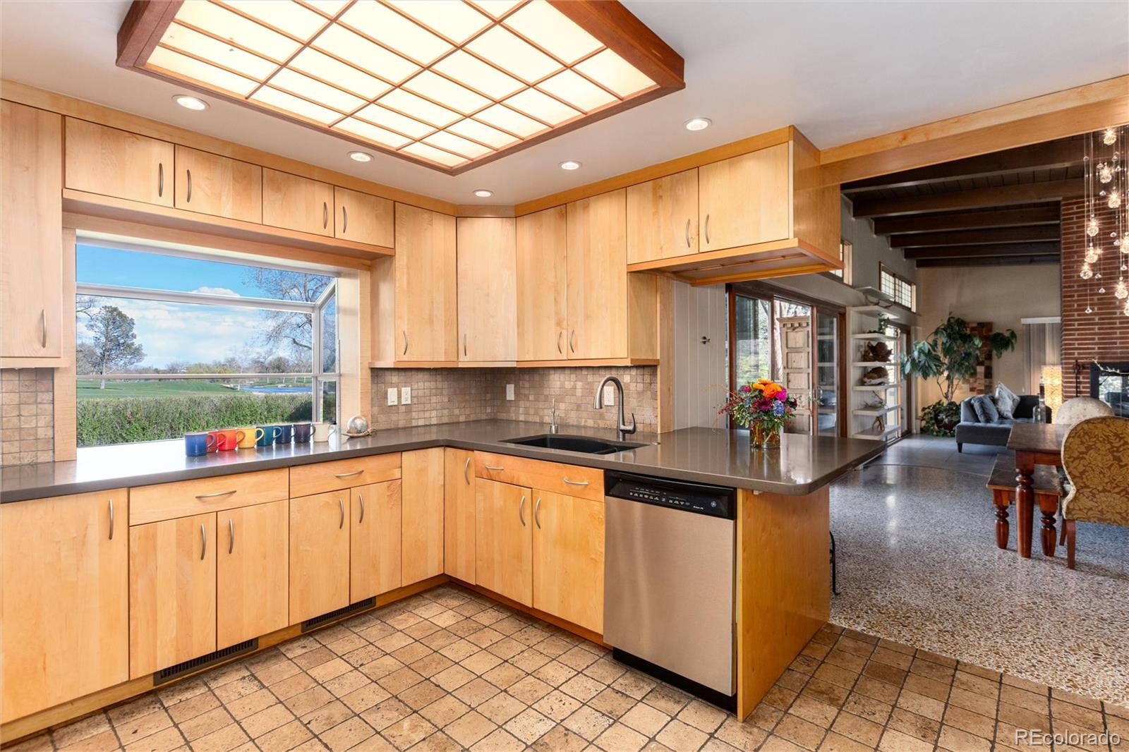 7000 Highland Drive