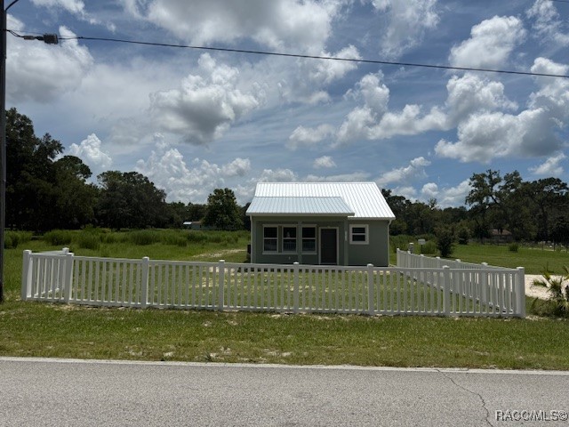 5838 W Green Acres Street