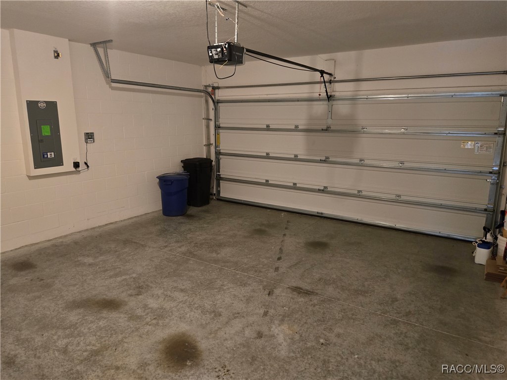 1 Greenpark Boulevard